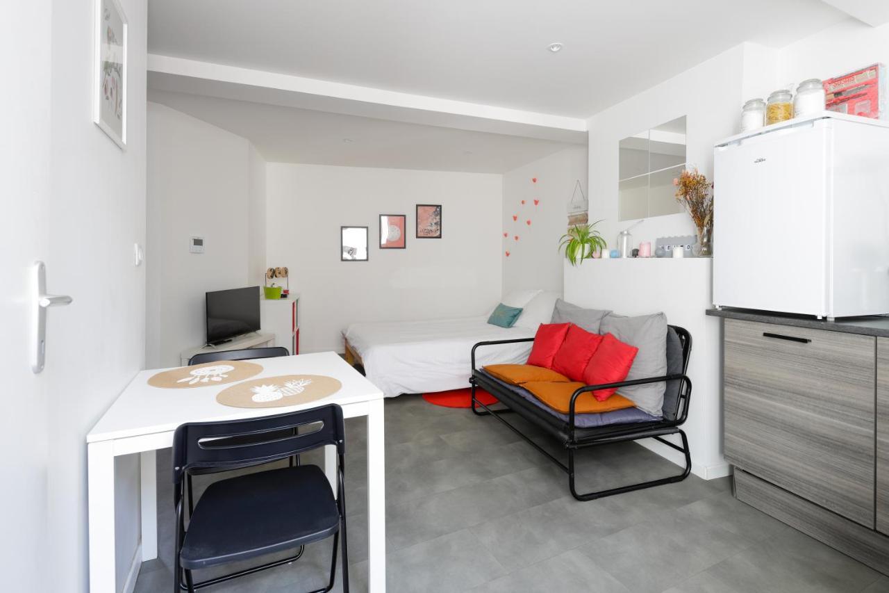 Charmant Studio, Au Coeur De La Ville De Riom Luaran gambar